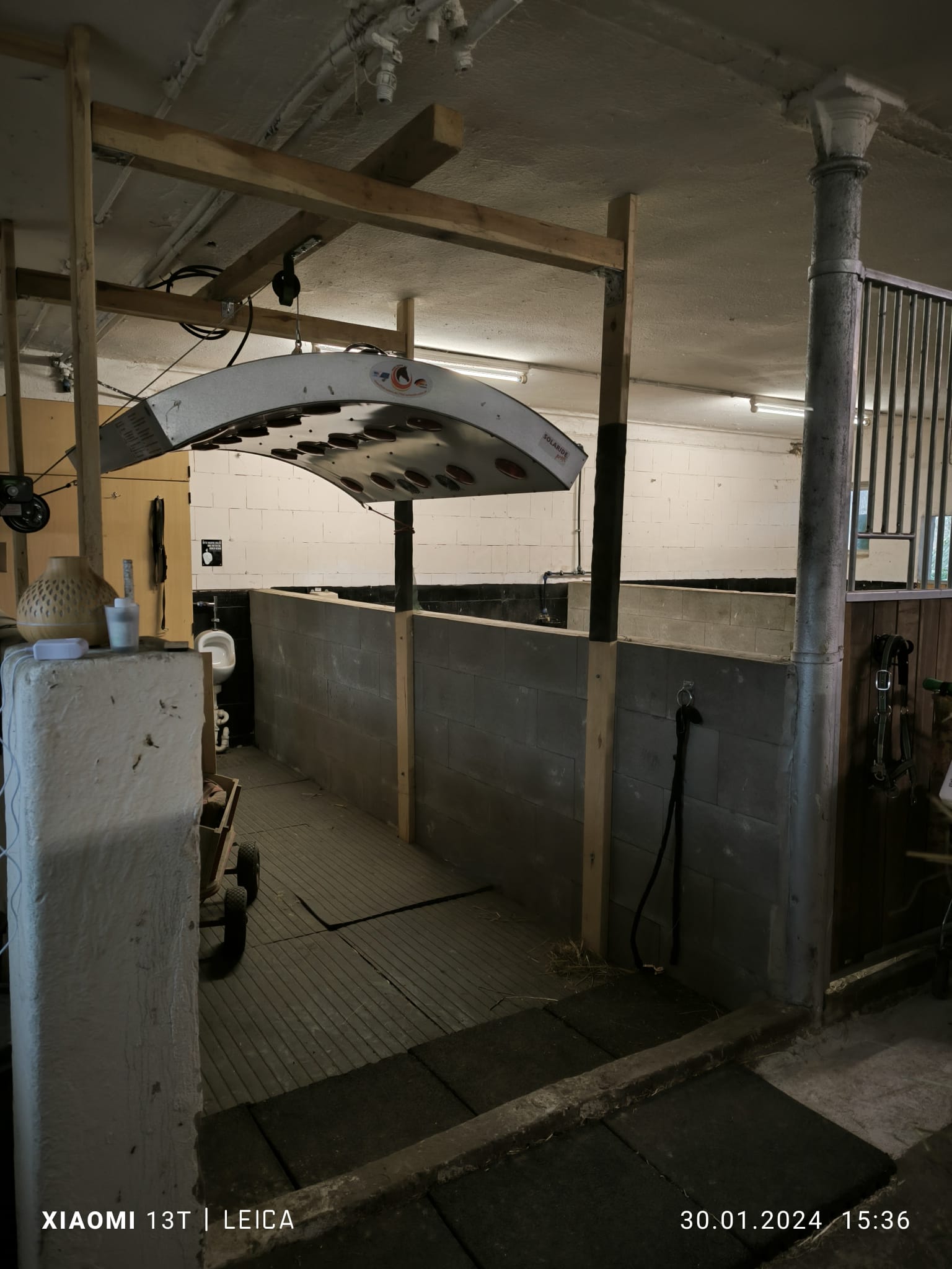 Stallungen und Rundgang